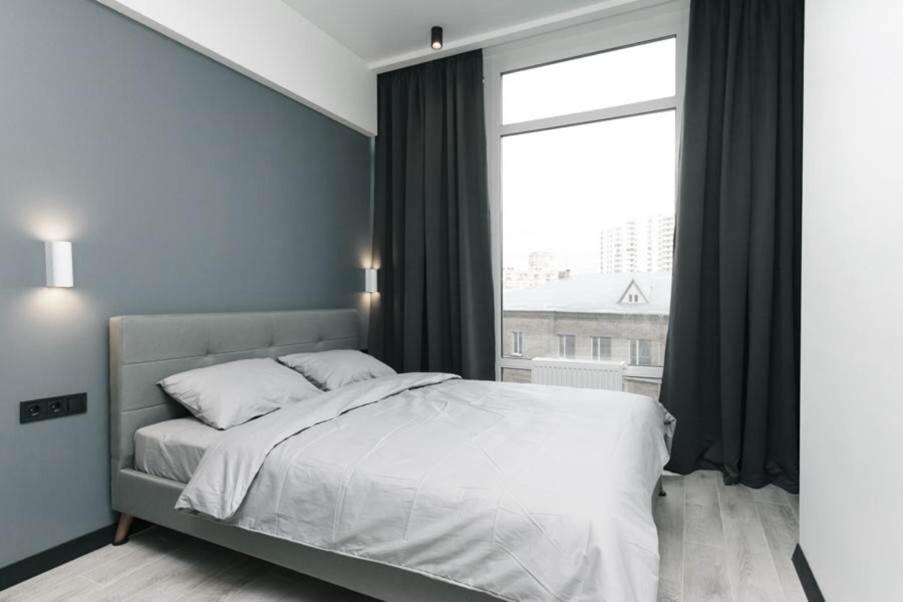 Hotrent City Киев Екстериор снимка