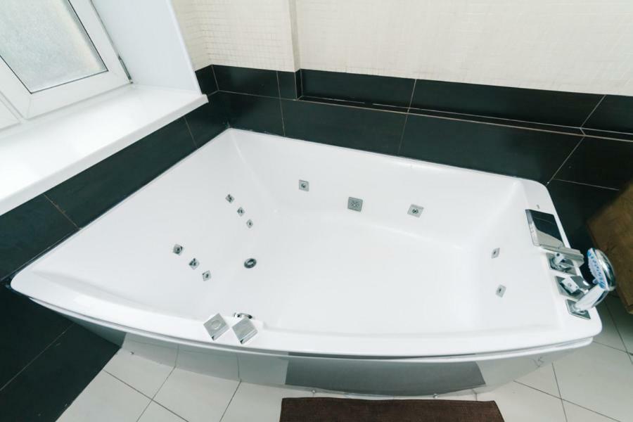 Hotrent City Киев Екстериор снимка